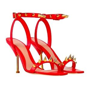 BNWT!! Alexander McQueen Red Spiked Pump Gold and Leather Sandals